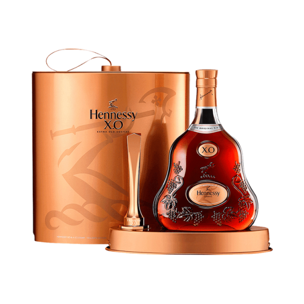 Hennessy XO Cognac Holiday Bottle With Gift Box & Ice Stamp